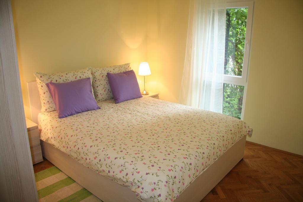 אומיס Sabina Apartments חדר תמונה
