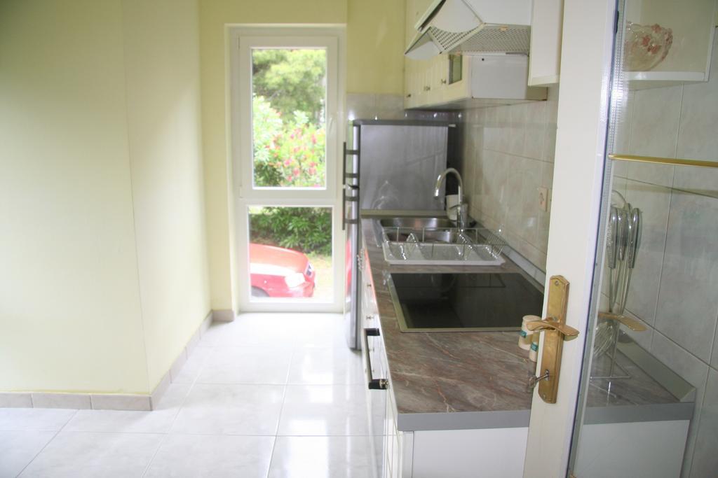 אומיס Sabina Apartments חדר תמונה